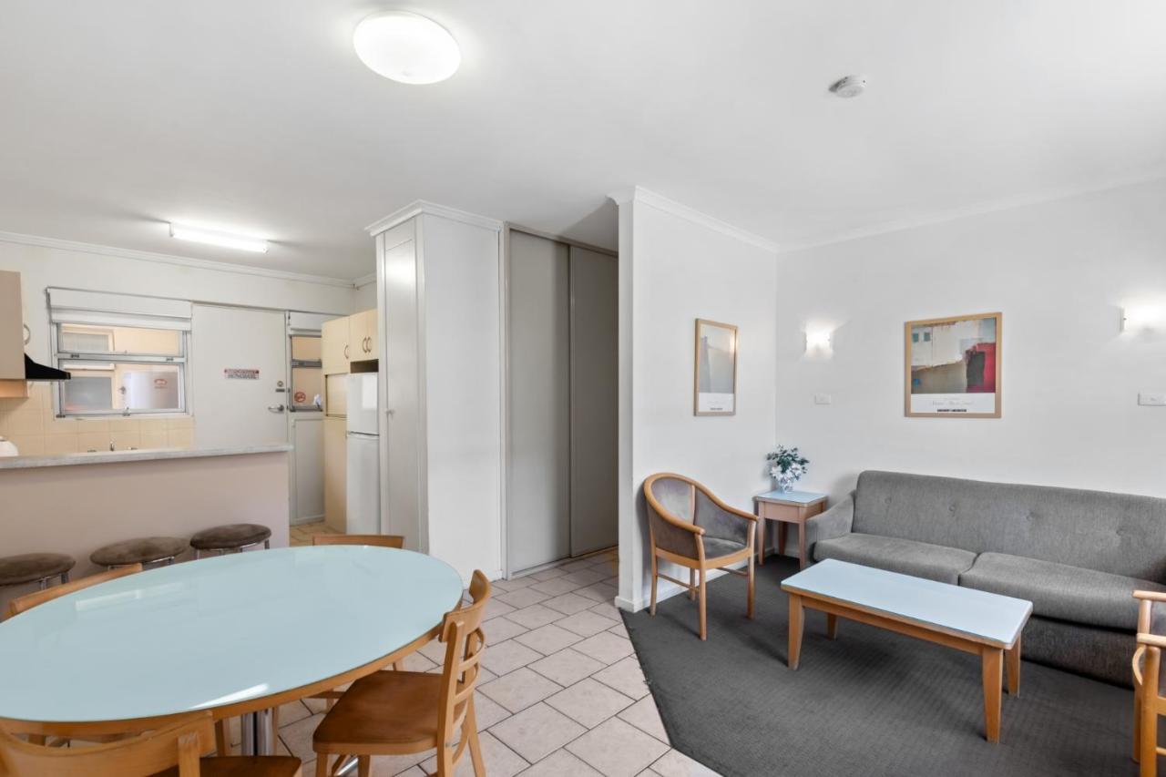 Taft Apartments Аделаида Экстерьер фото